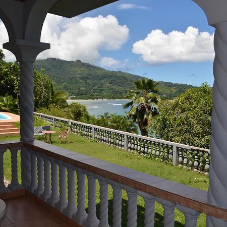 Bayview Villa -Sea Side Villa Anse Boileau Екстер'єр фото