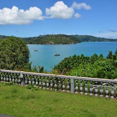 Bayview Villa -Sea Side Villa Anse Boileau Екстер'єр фото