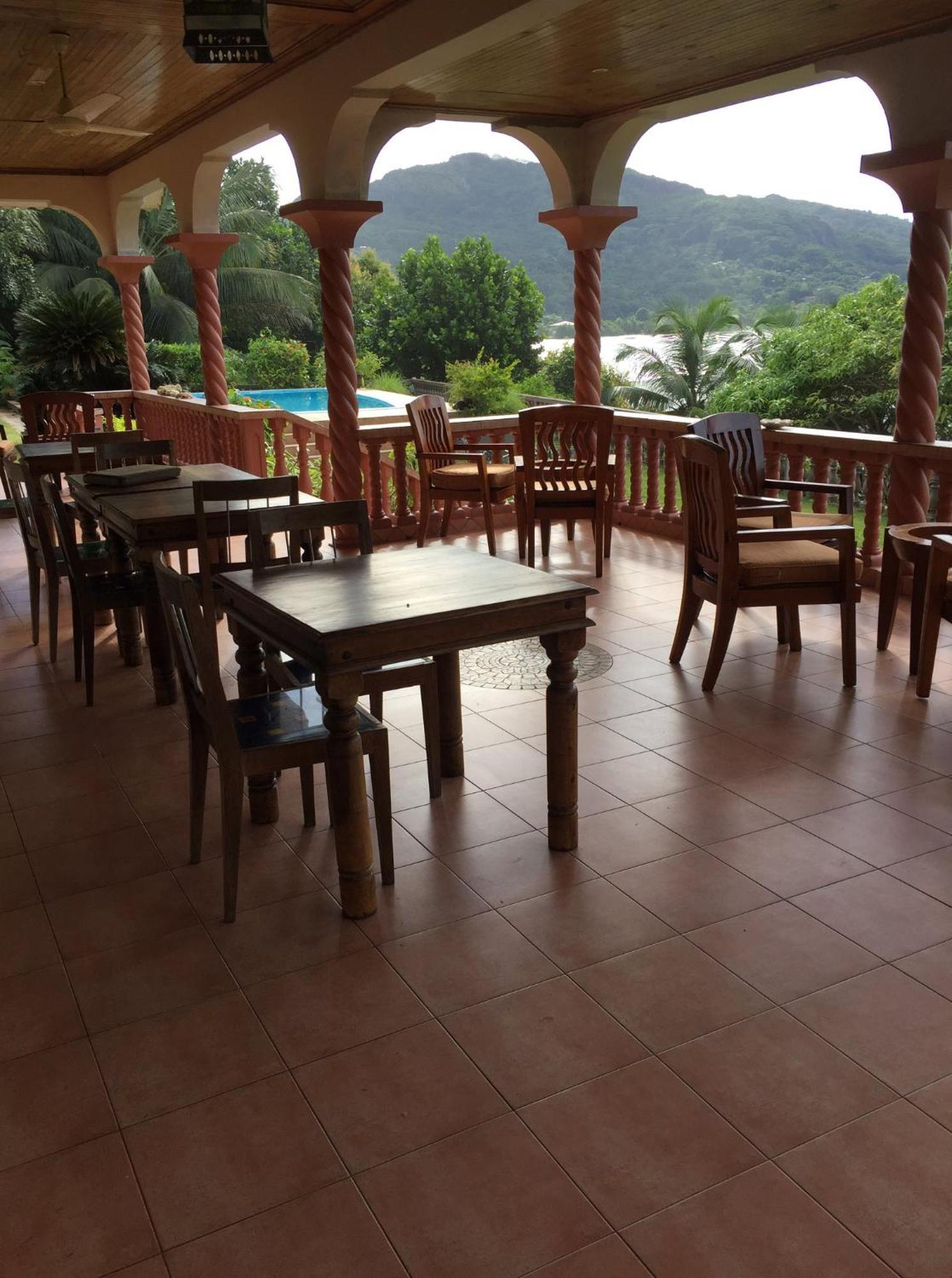 Bayview Villa -Sea Side Villa Anse Boileau Екстер'єр фото