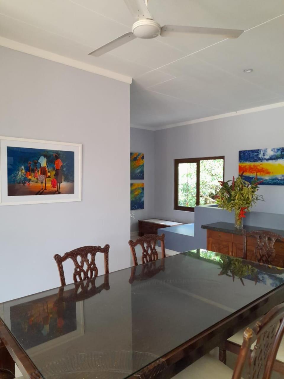Bayview Villa -Sea Side Villa Anse Boileau Екстер'єр фото