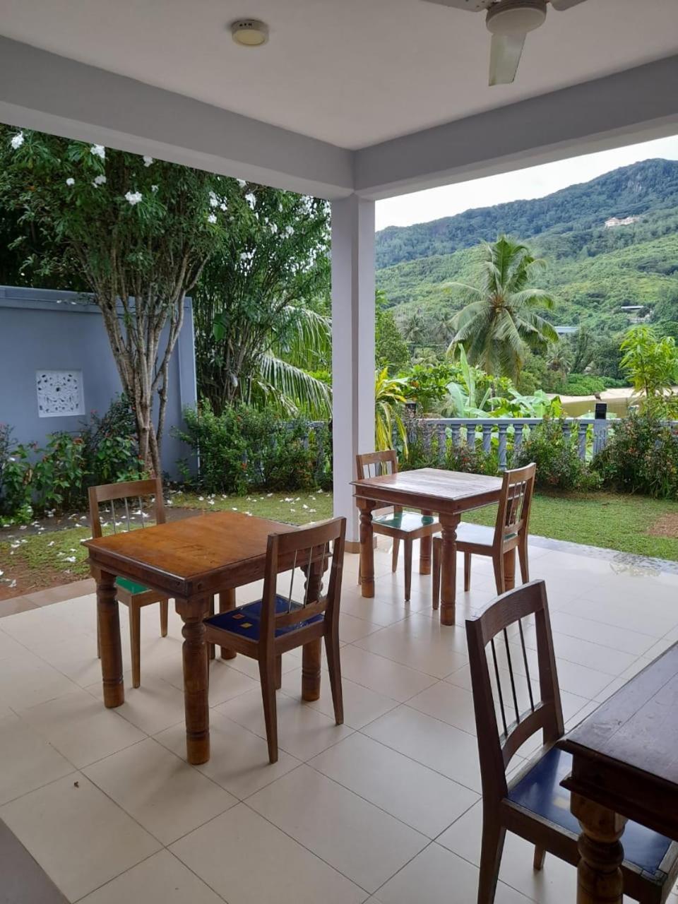 Bayview Villa -Sea Side Villa Anse Boileau Екстер'єр фото