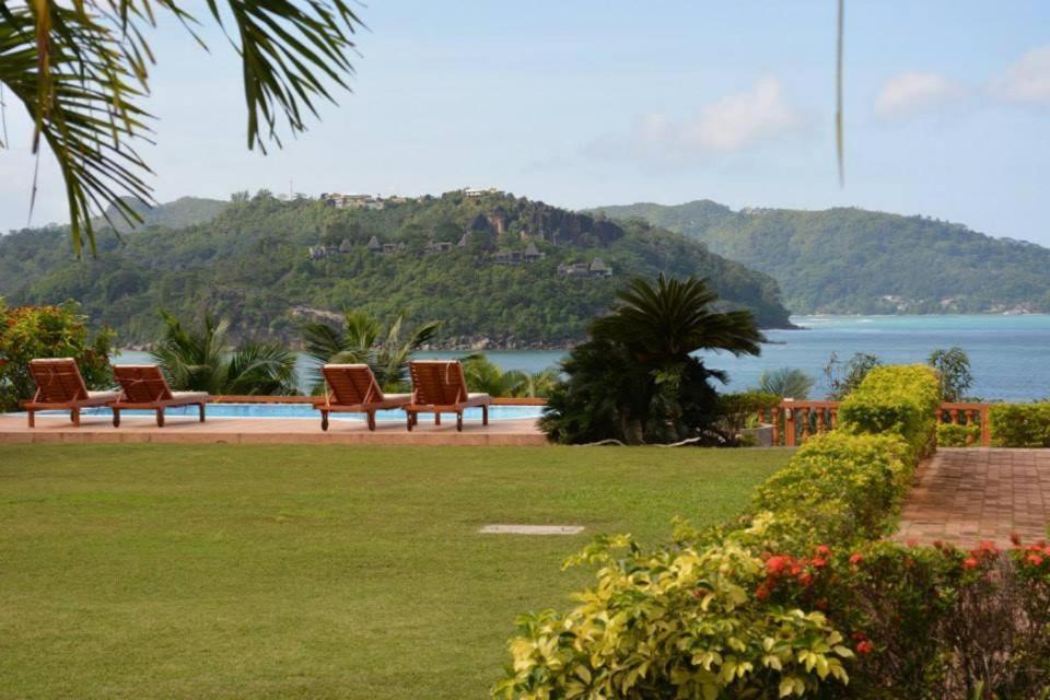 Bayview Villa -Sea Side Villa Anse Boileau Екстер'єр фото