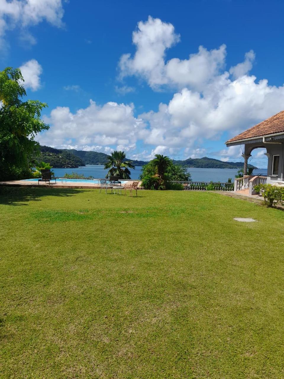 Bayview Villa -Sea Side Villa Anse Boileau Екстер'єр фото